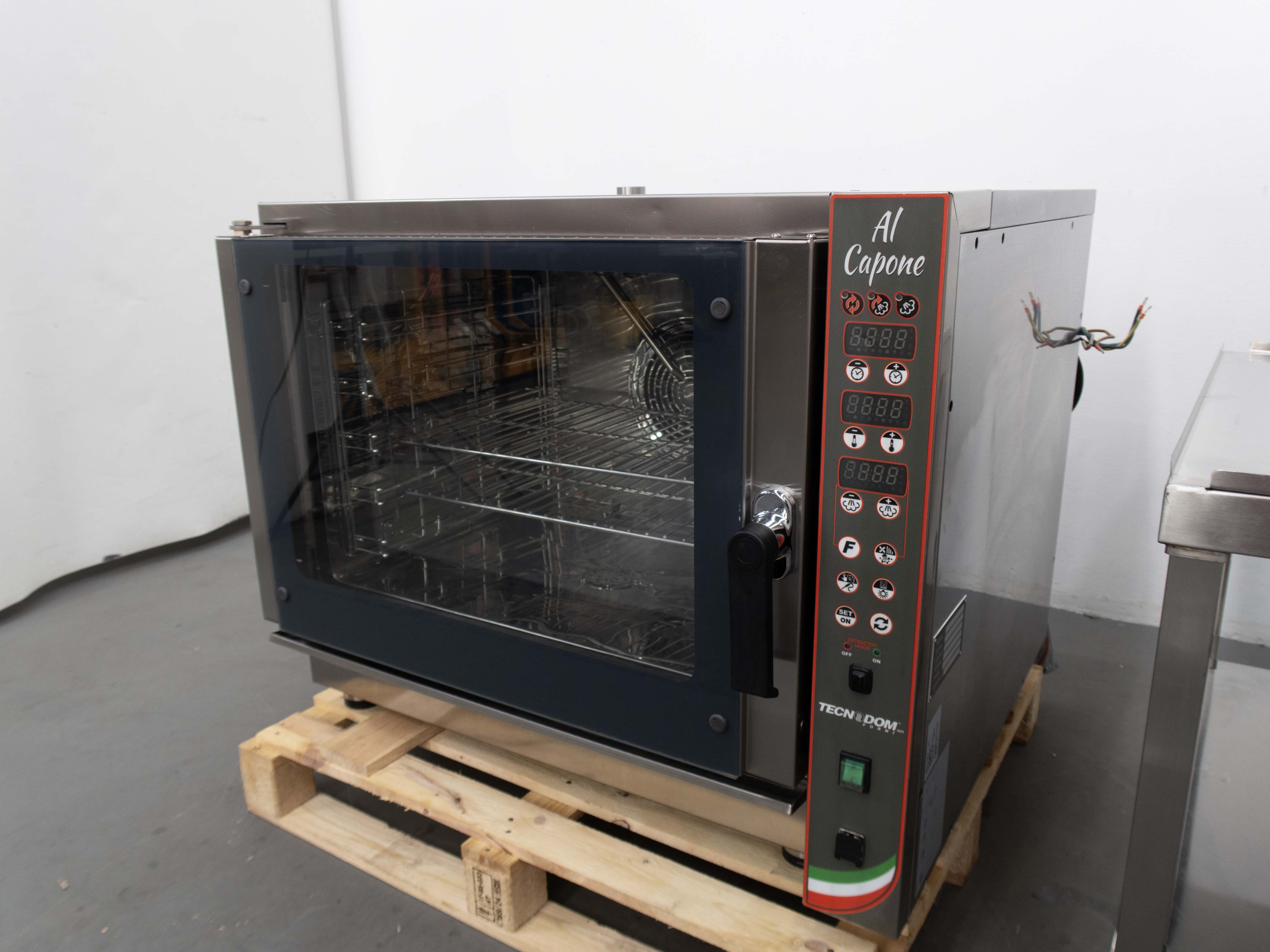 Tecnodom TDC-5VH Combi Oven + Stand