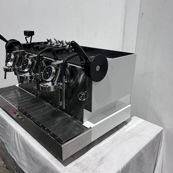 XLVI Steamhammer Electronic 3 Group Coffee Machine