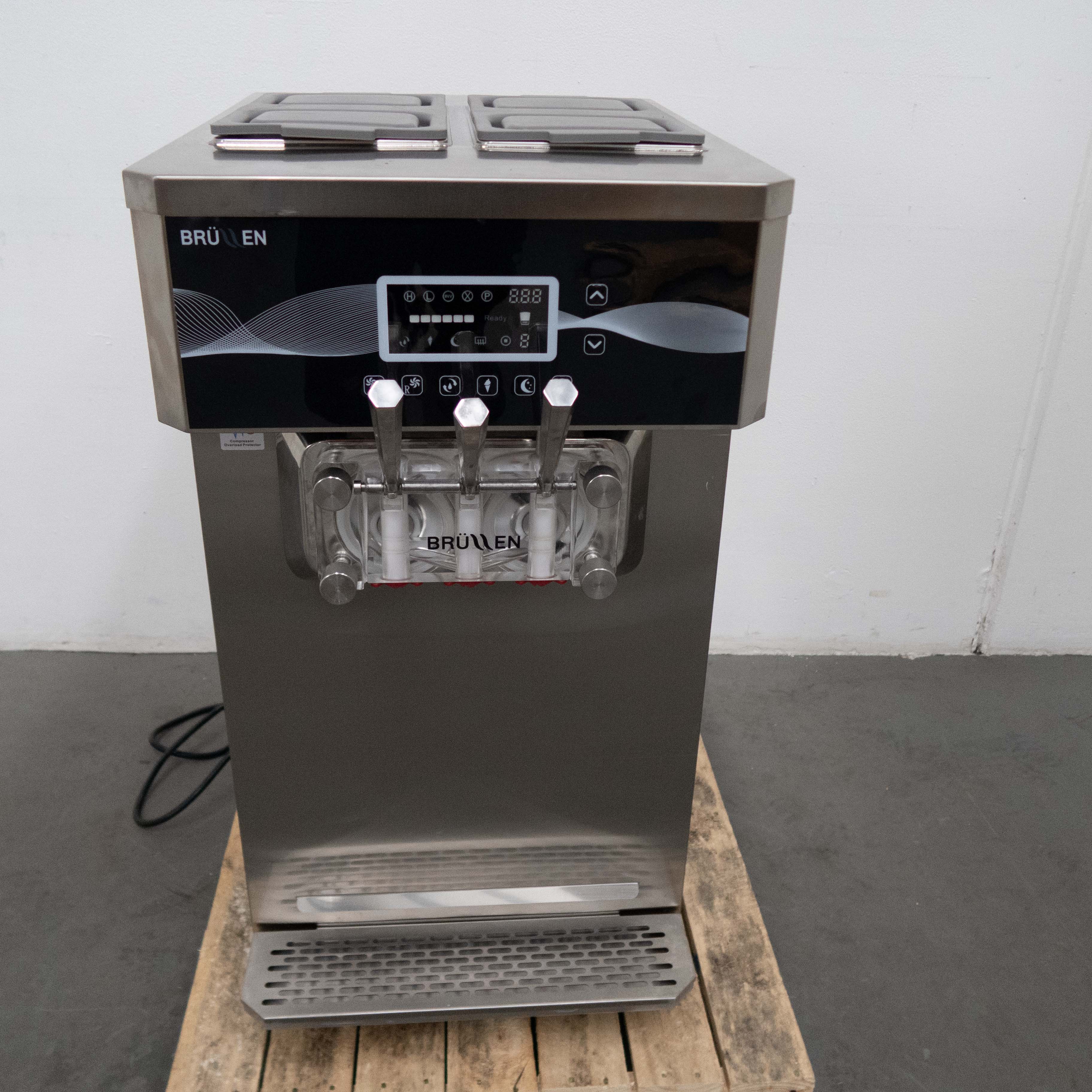 Brullen i26 PRO Gravity Feed Ice Cream Machine