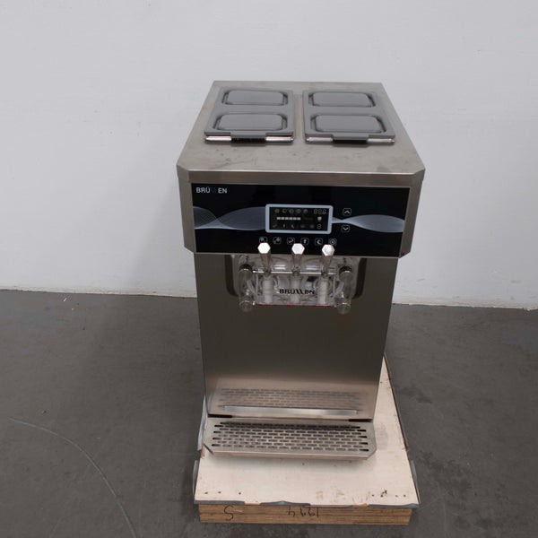 Brullen i26 Pro Gravity Feed Ice Cream Machine