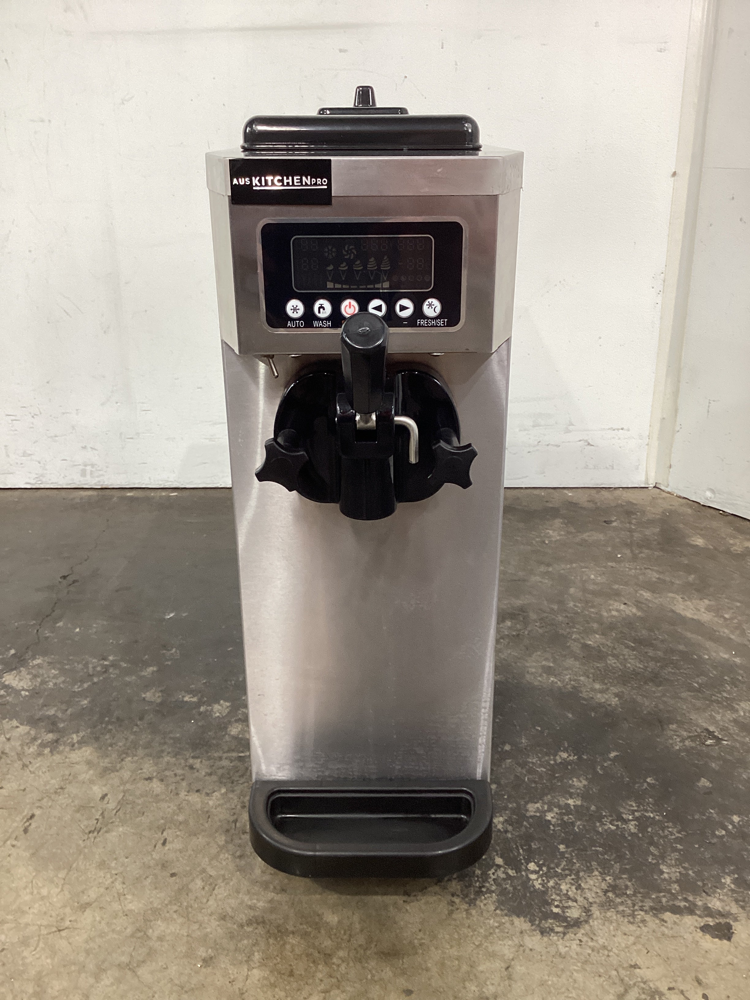 Aus Kitchen Pro AUSKPSSA116 Ice Cream Machine