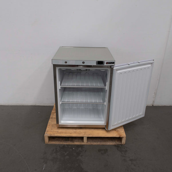Anvil FBF2203 Underbench Freezer