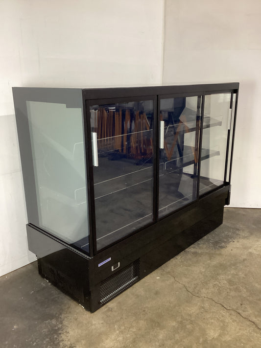 Hussmann SGND153S-3 Reach In Display Fridge