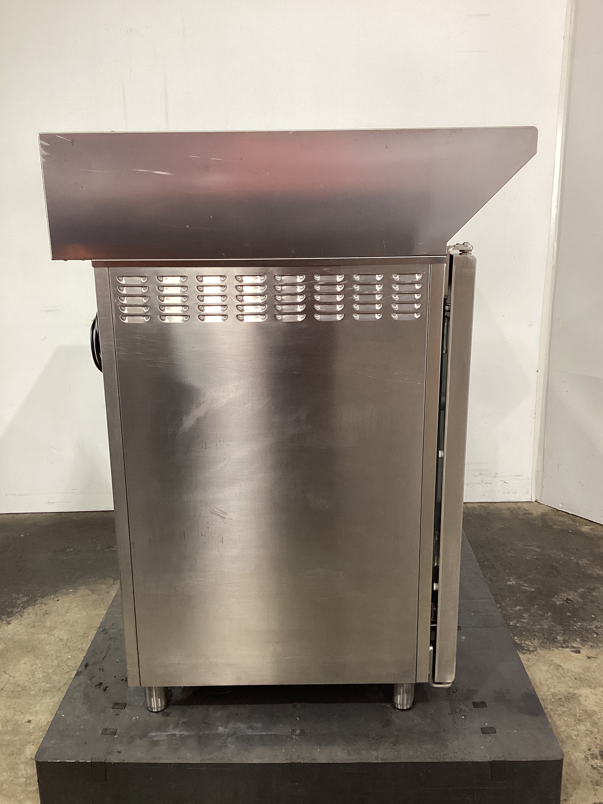 Modular EME10/11-D Combi Oven + Exhaust Hood