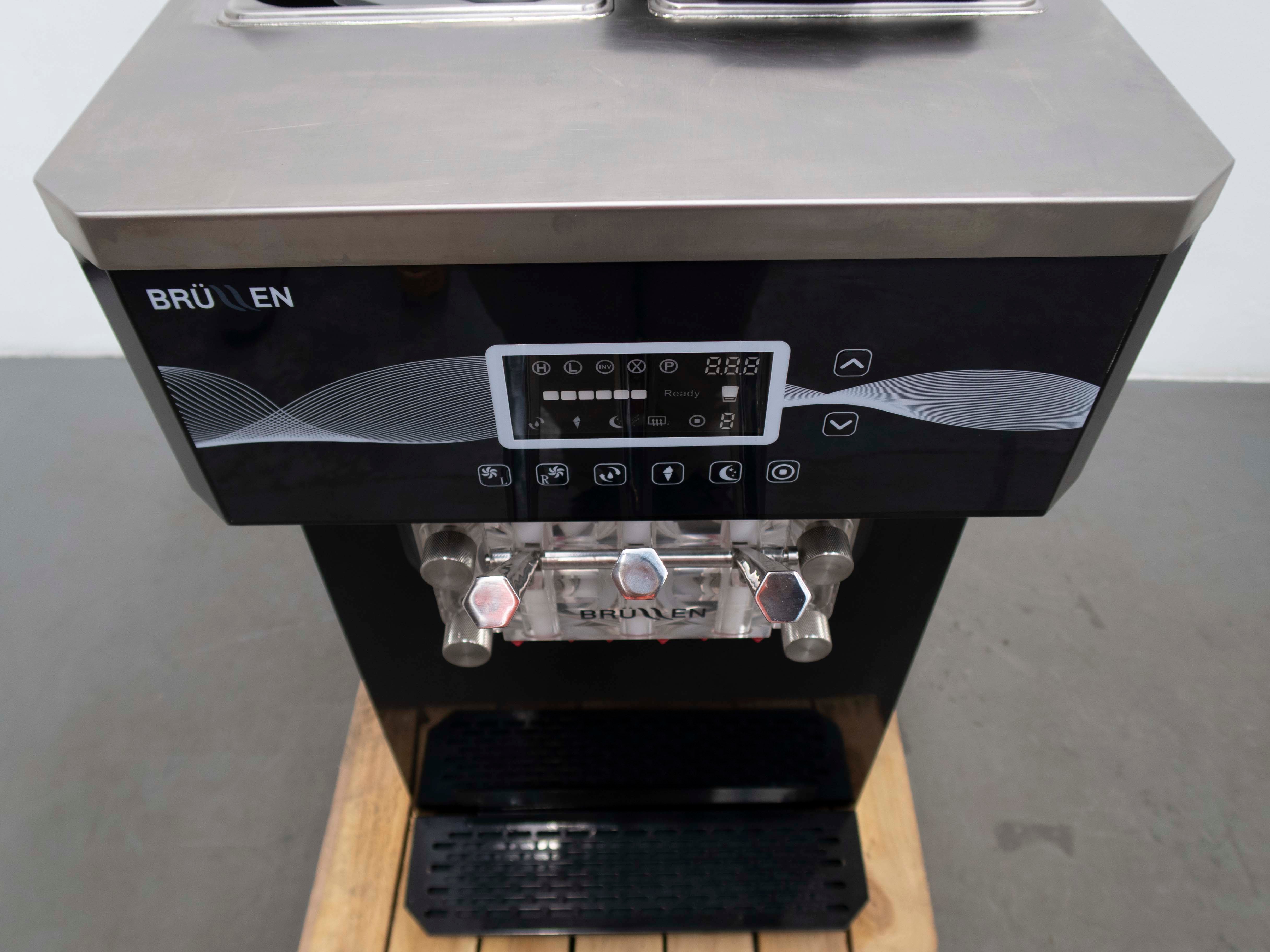 Brullen i26 Pro Ice Cream Machine