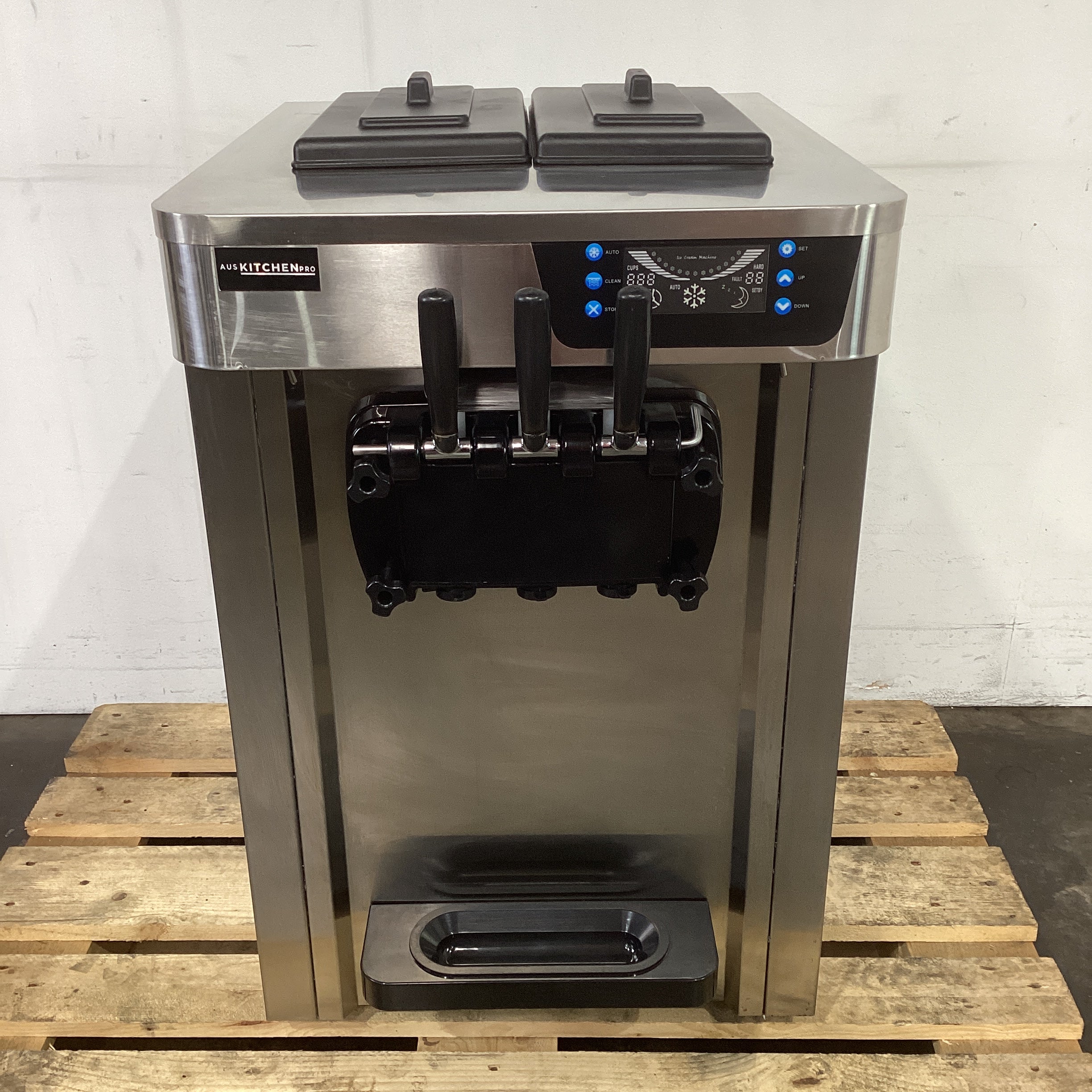 Aus Kitchen Pro AUSKPSS22AB Soft Serve Ice Cream Machine