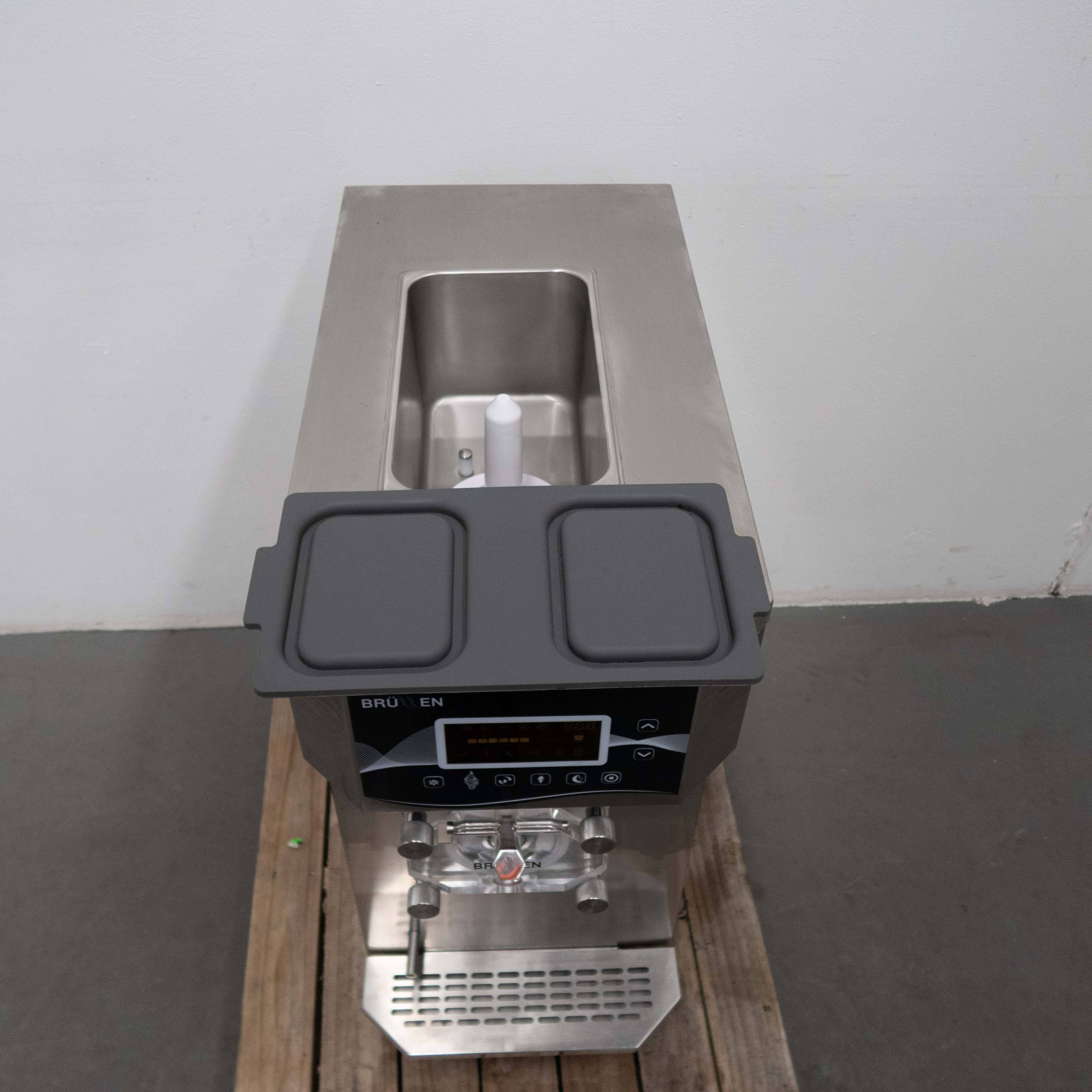 Brullen i91 Pro Ice Cream Machine