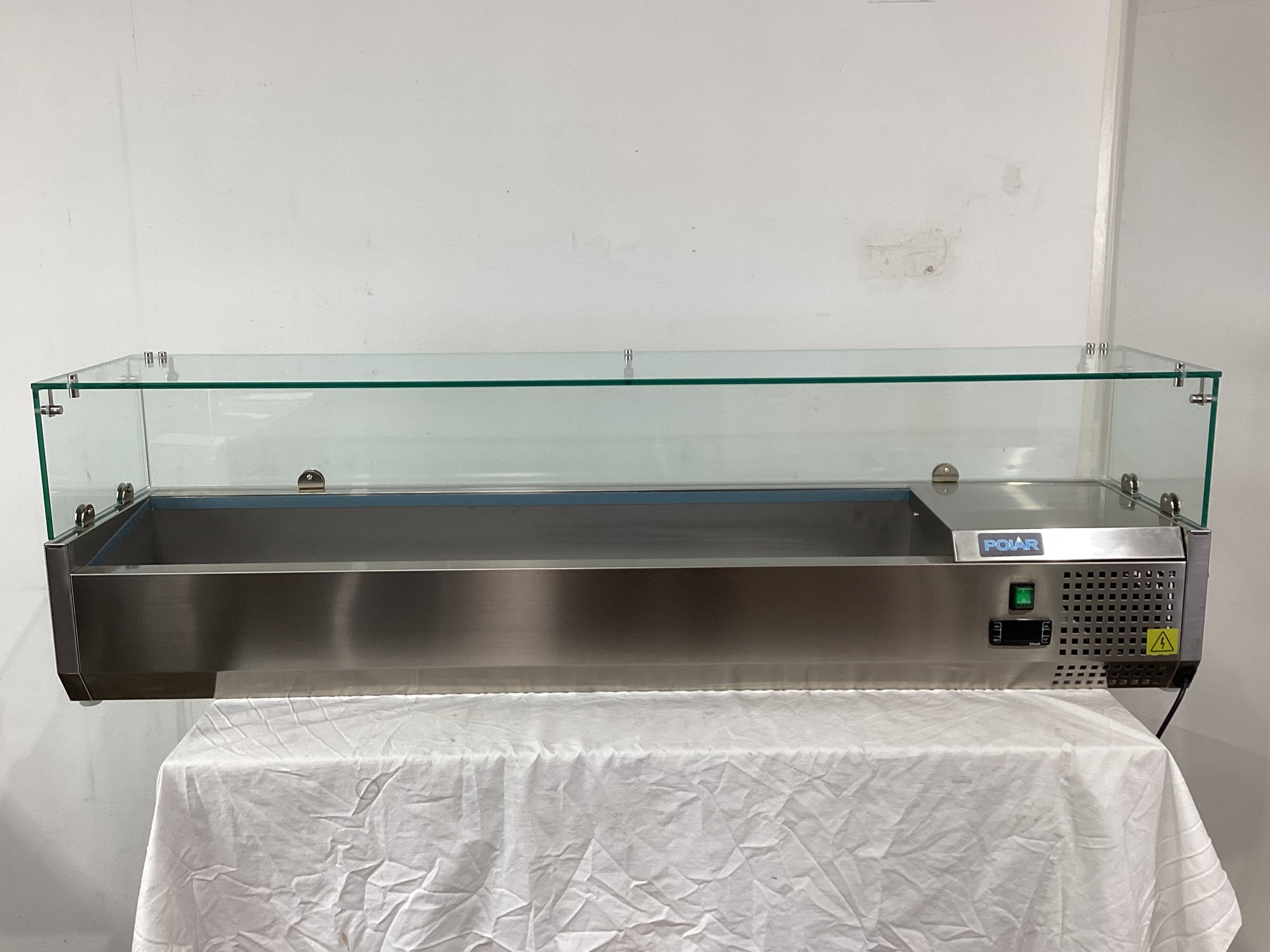Polar G609-A Countertop Prep Fridge