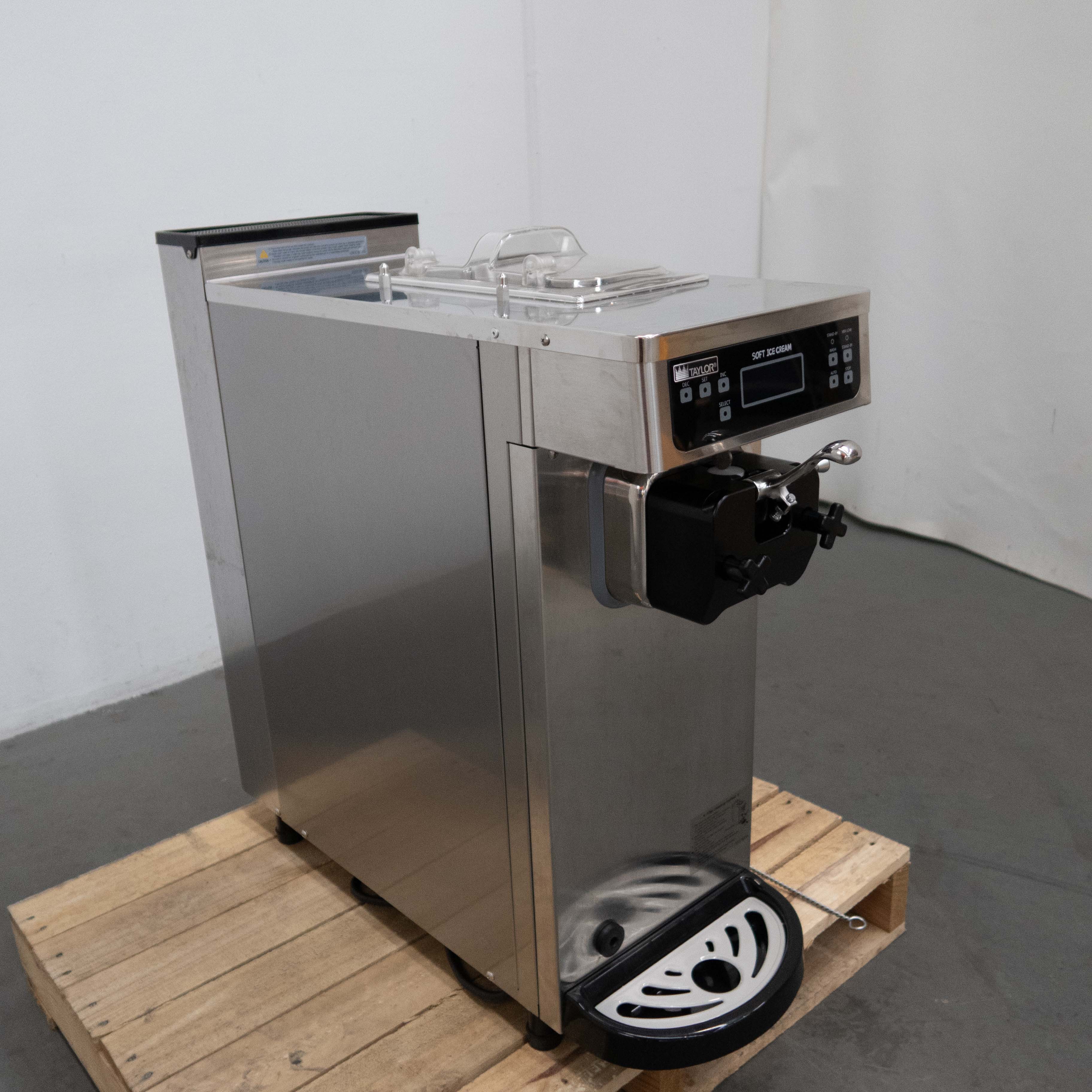 Icetro ISI-161TH Soft Serve Machine