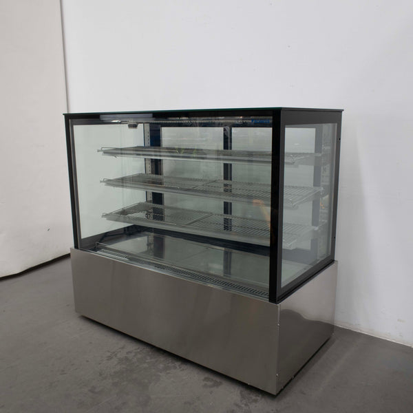 Bonvue SL850V Chilled Food Cake Display