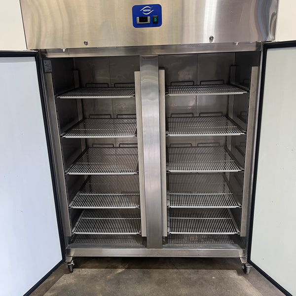 Norsk NSK-1410TN Upright Fridge