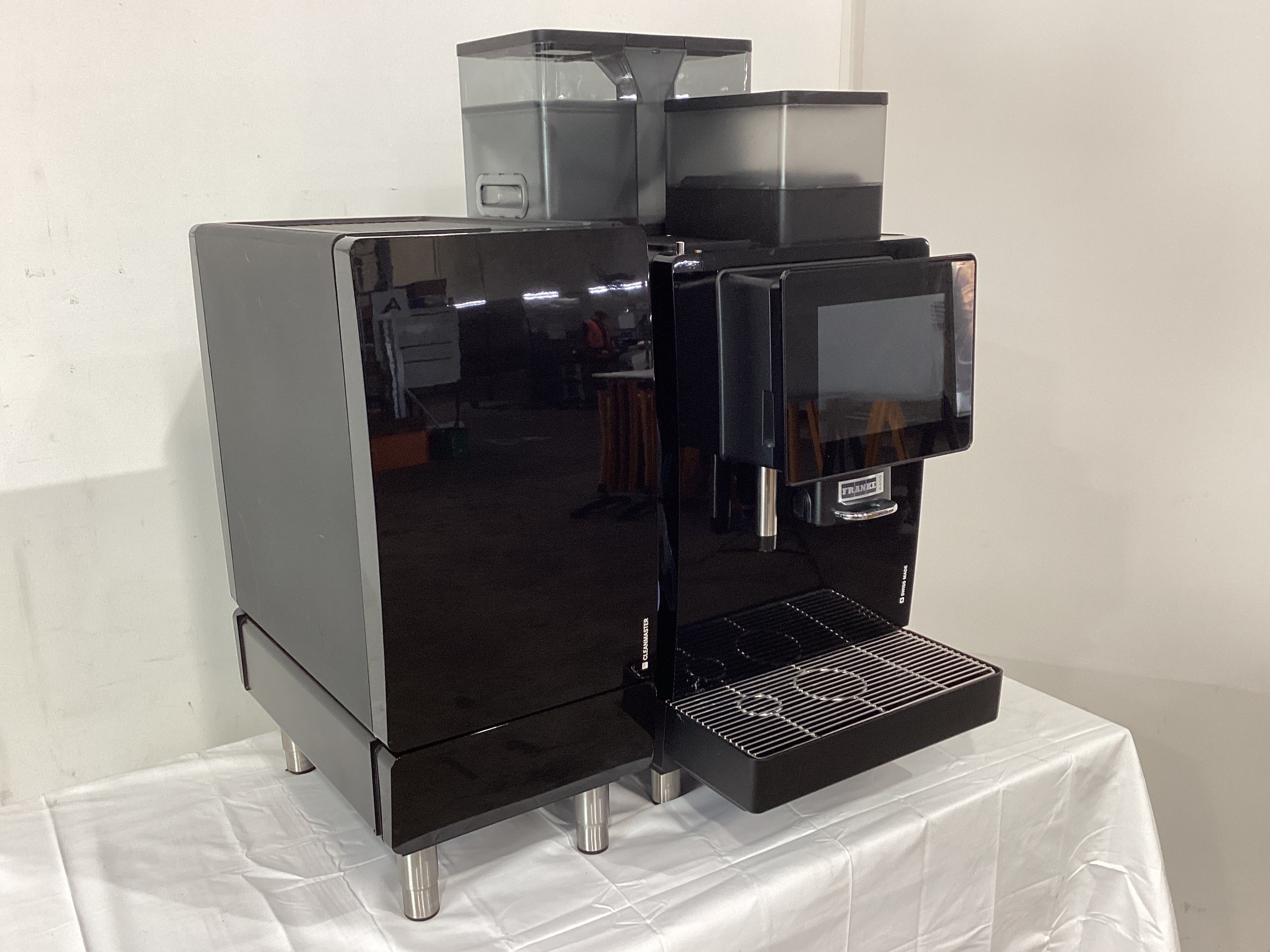 Franke A400 MS Automatic Coffee Machine + Milk System