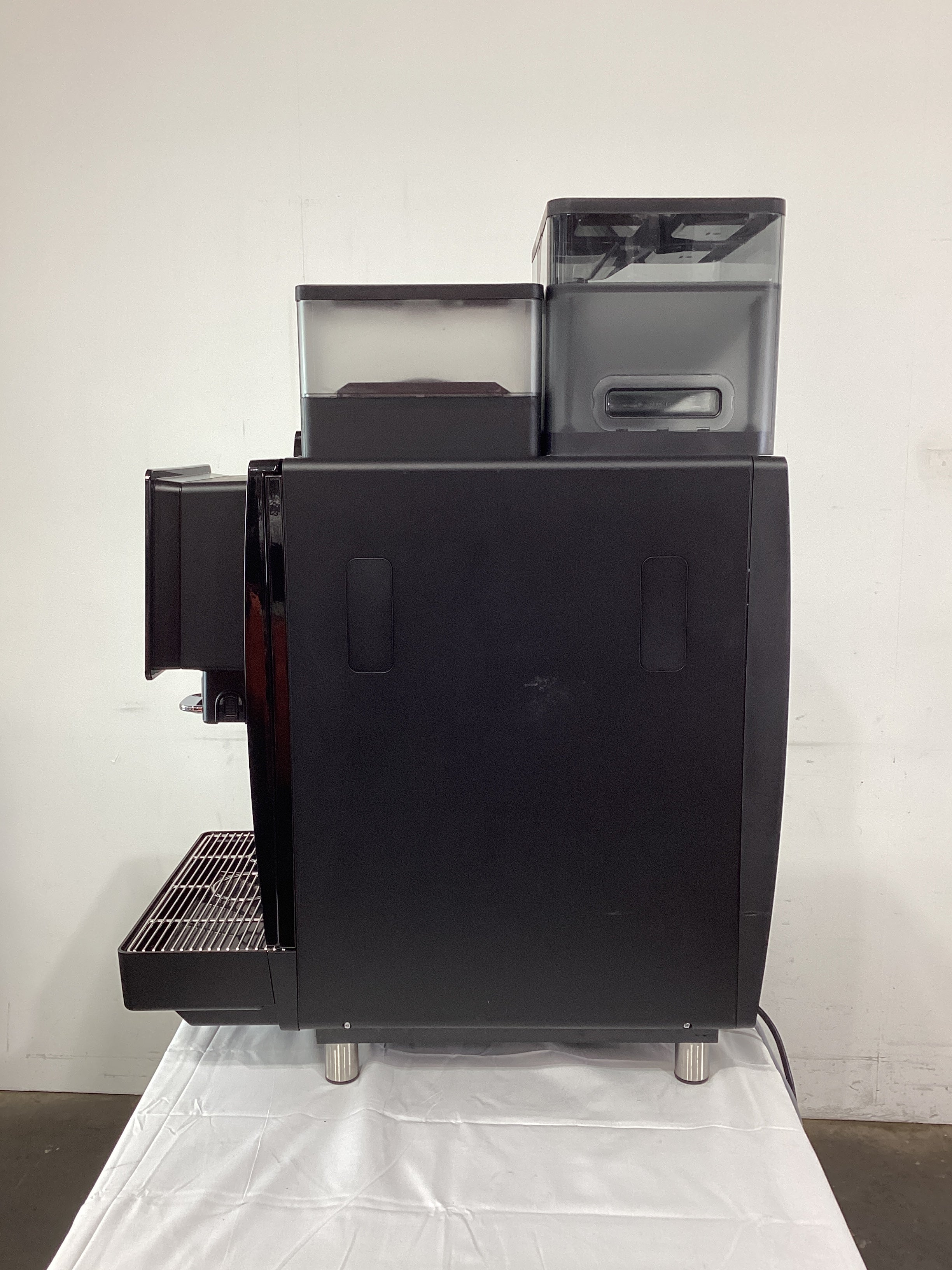Franke A400 MS Automatic Coffee Machine + Milk System