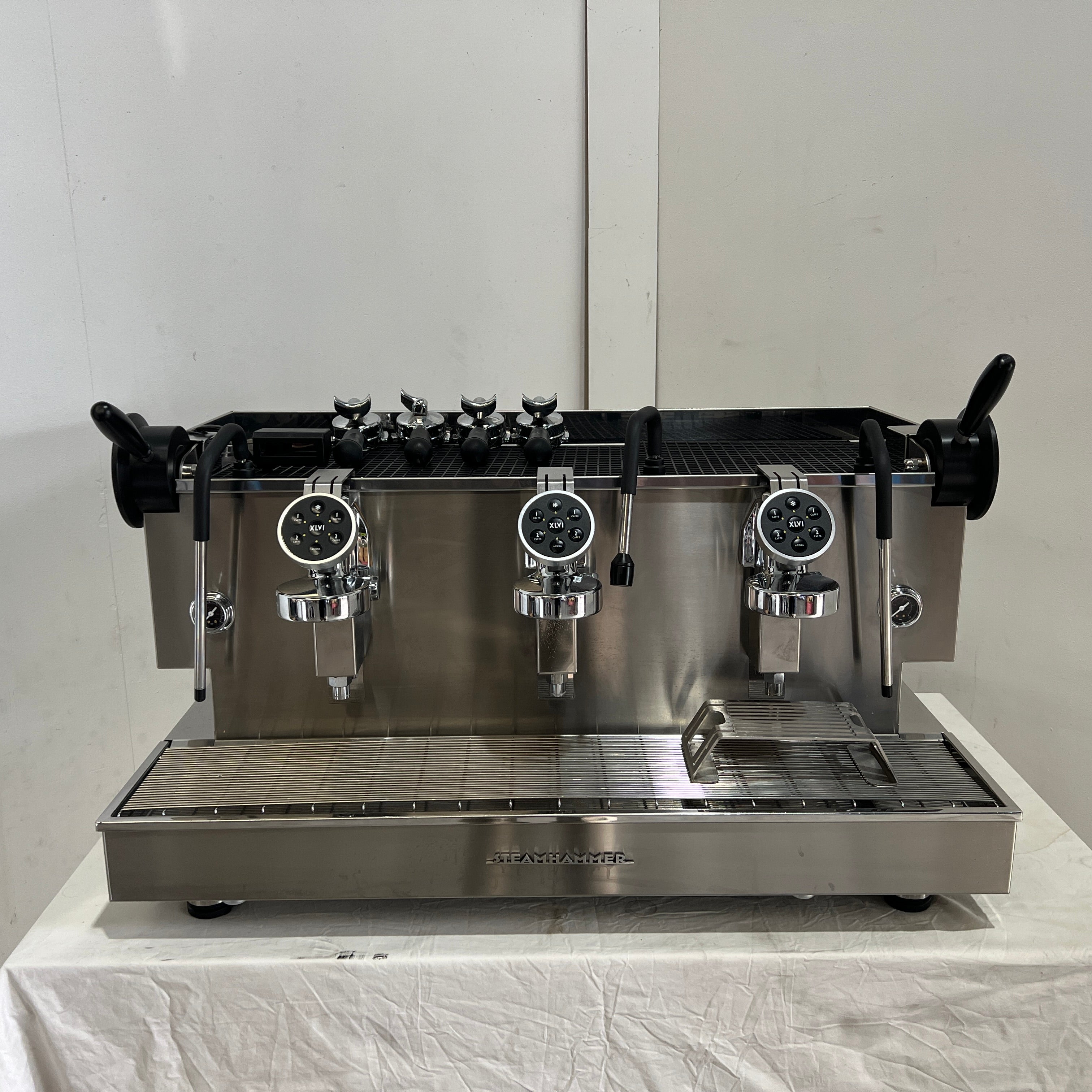 XLVI Steamhammer 3 Group Elettronica P+L Coffee Machine