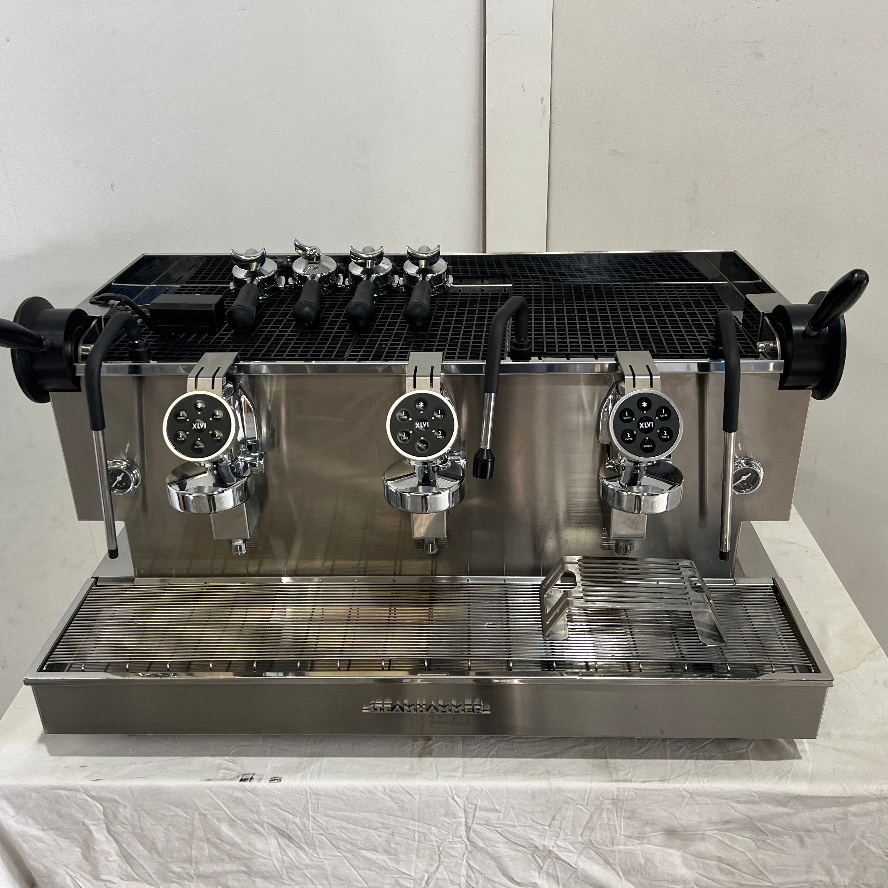XLVI Steamhammer 3 Group Elettronica P+L Coffee Machine