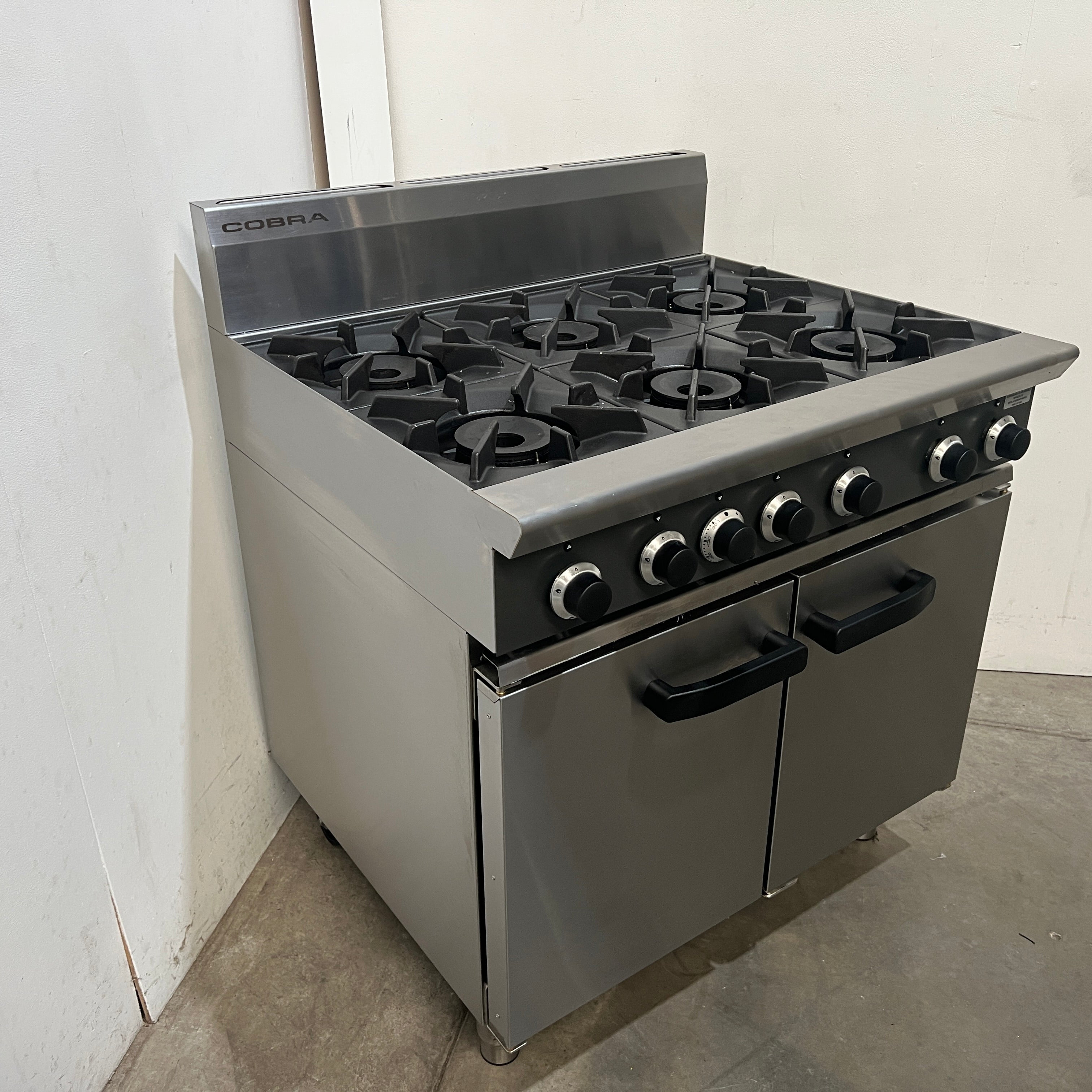 Cobra CR9DF 6 Burner Range Oven