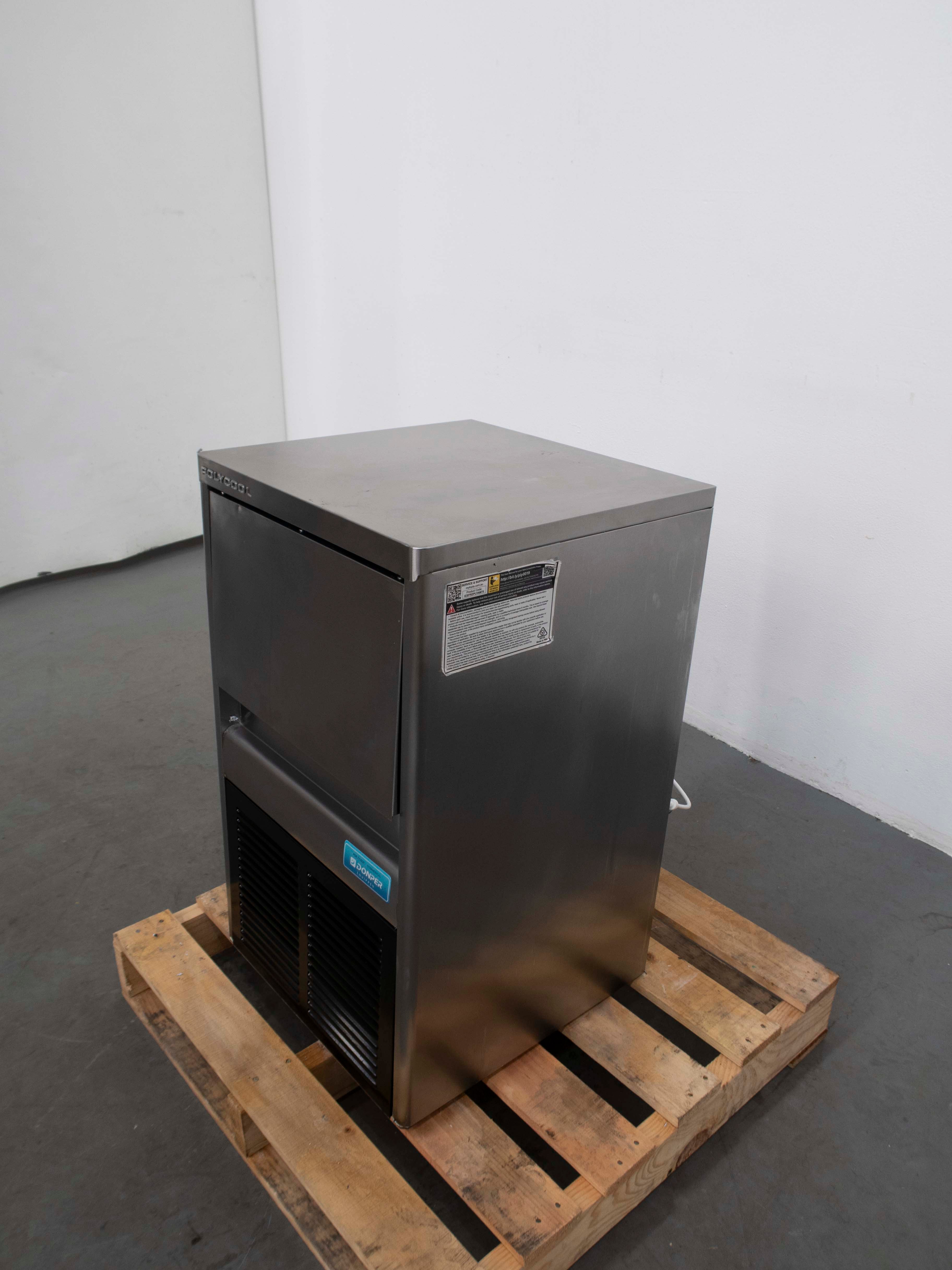 Polycool IM-75L Ice Machine