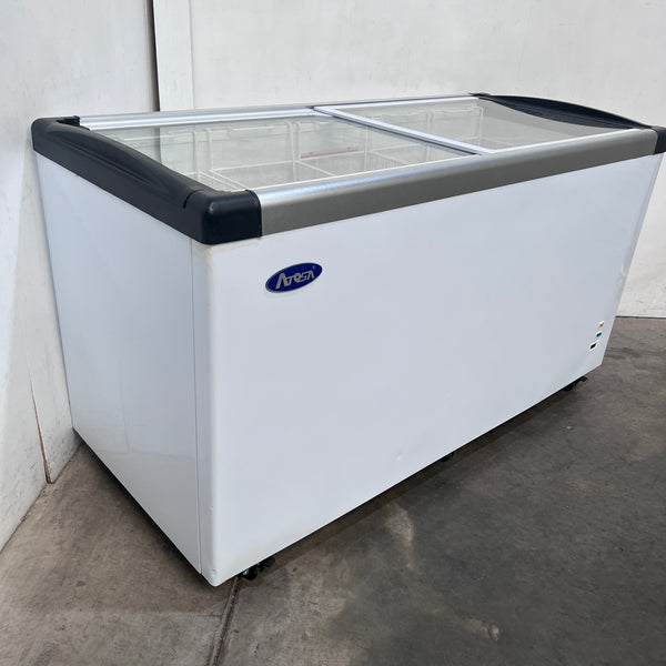 Atosa SD-520P Flat Glass Top Chest Freezer