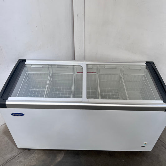 Atosa SD-520P Flat Glass Top Chest Freezer