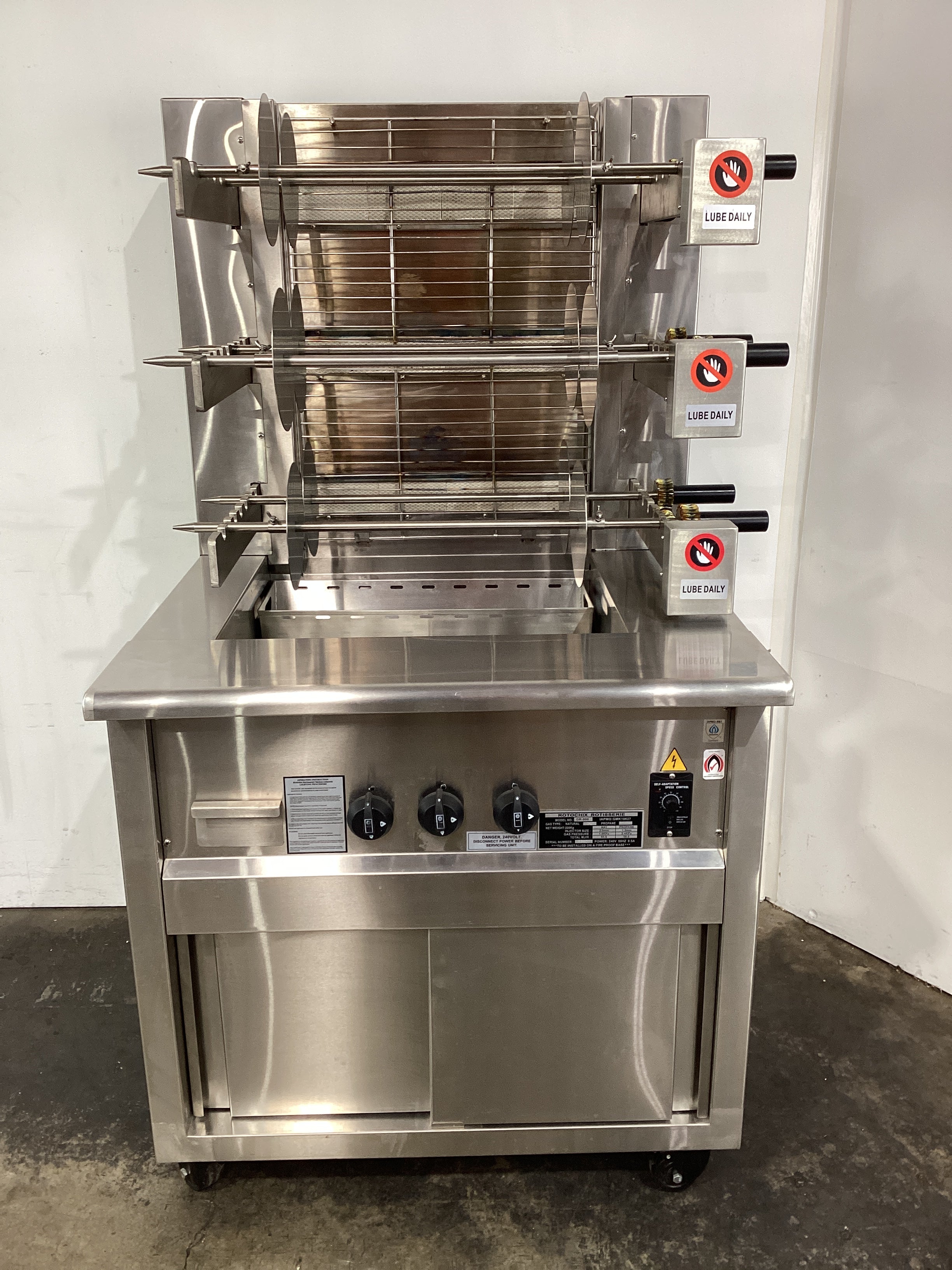 Rotochix GR-900 Chicken Rotisserie