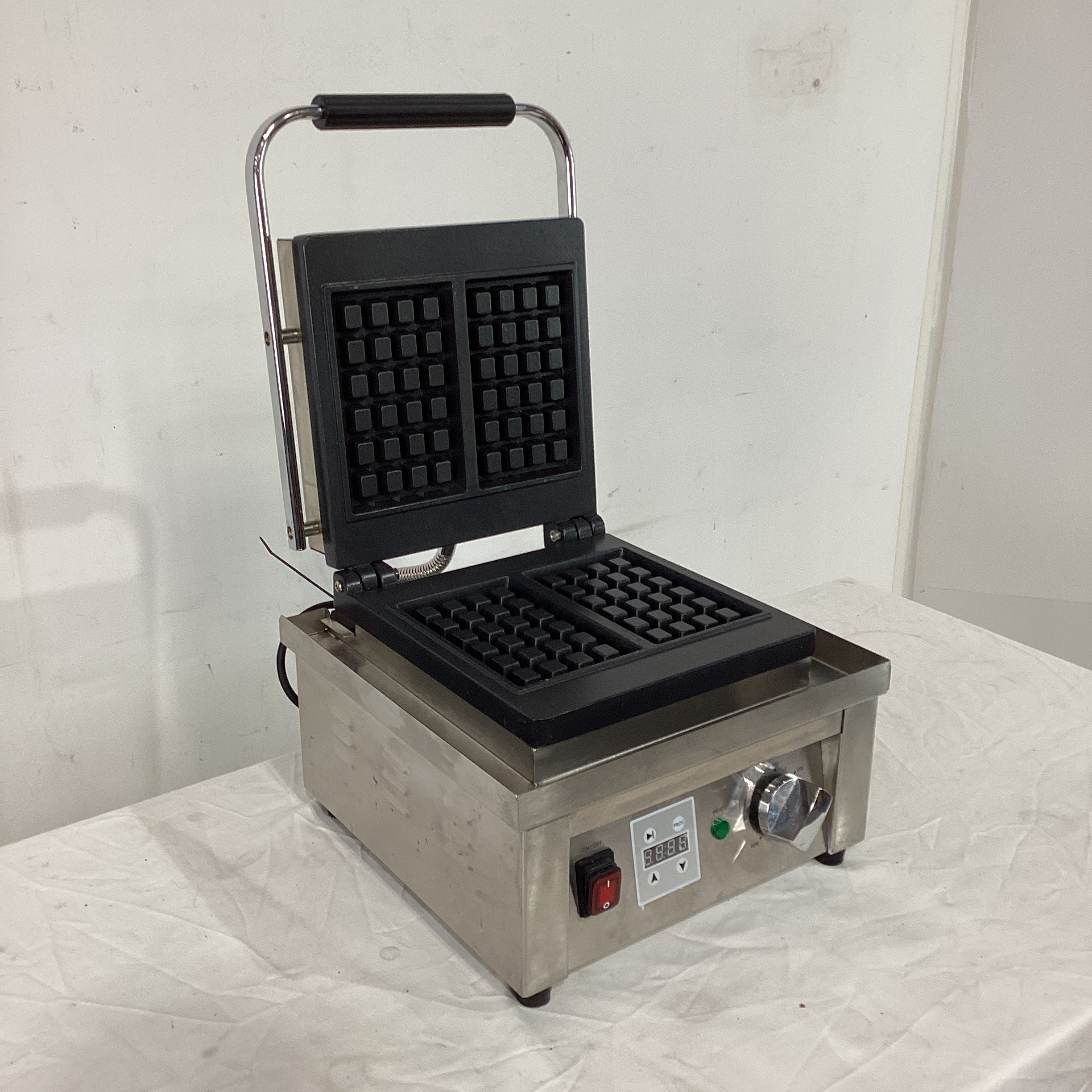 Apuro CJ564-A Waffle Maker