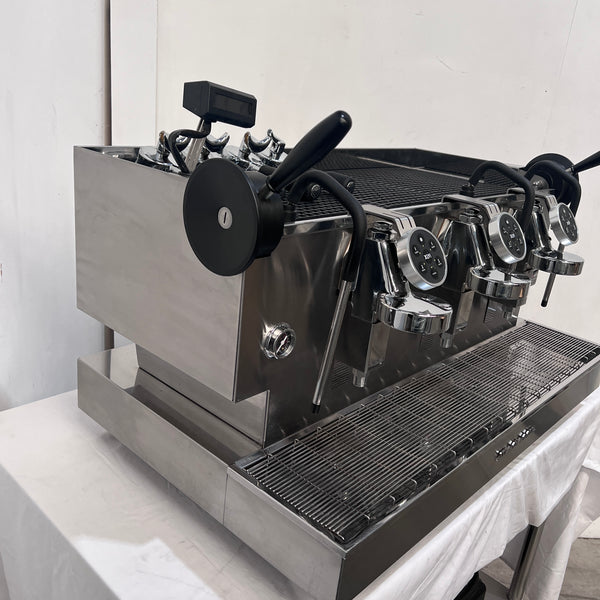 Steamhammer XLVI 3 Group Coffee Machine