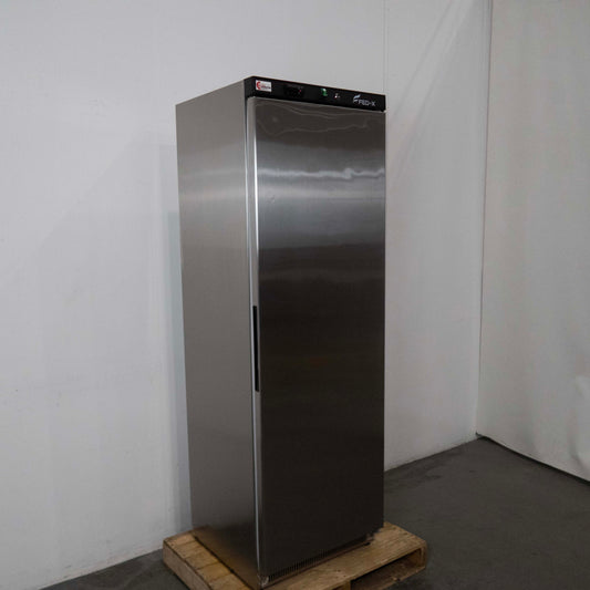 FED-X XR400SS Upright Fridge