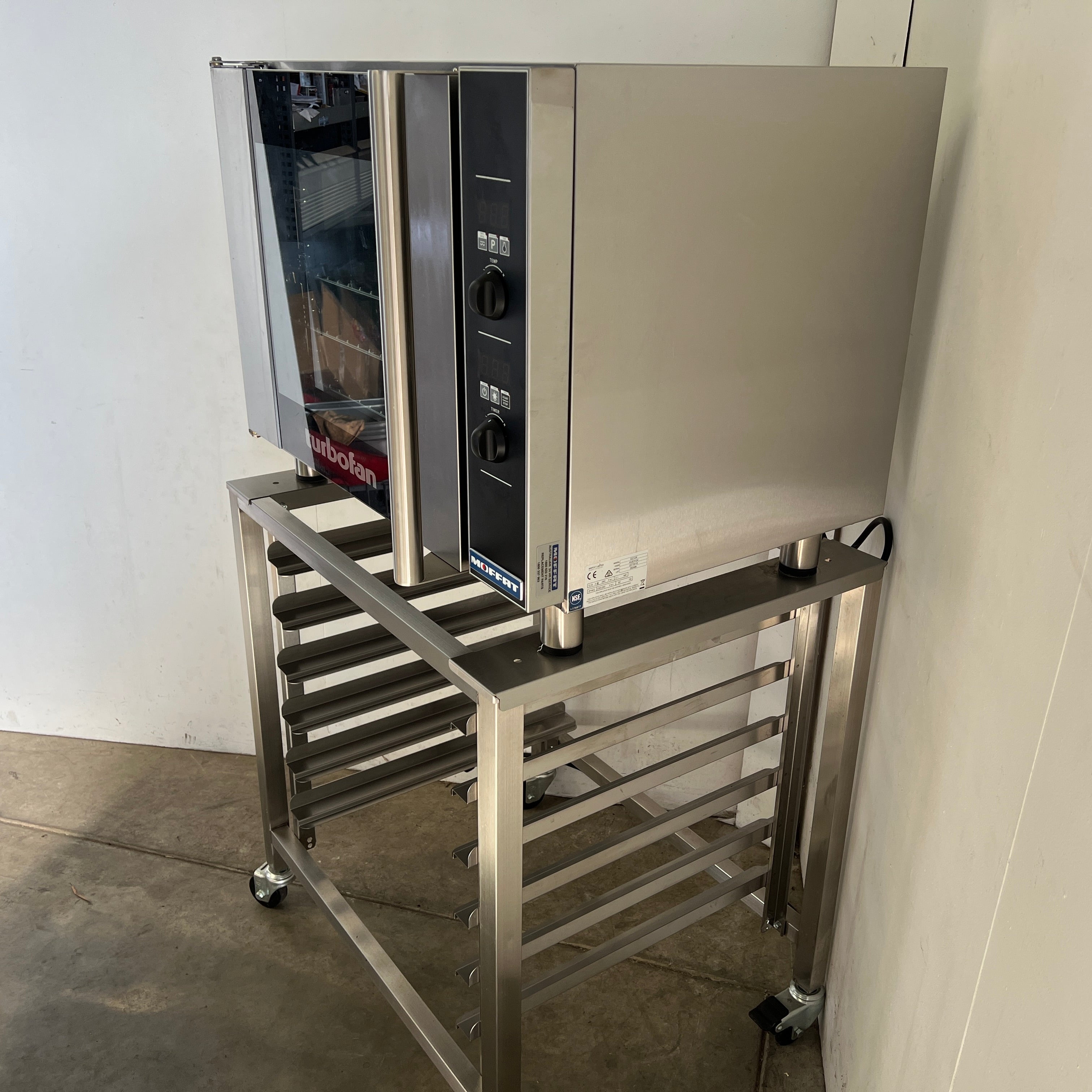 Turbofan E31D4 4 Tray Convection Oven + Stand