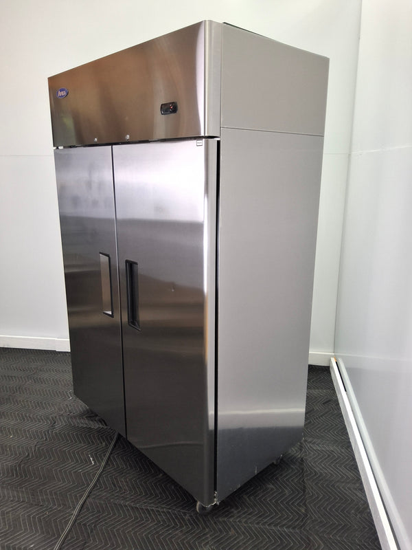 Atosa YBF9218GR Upright Fridge