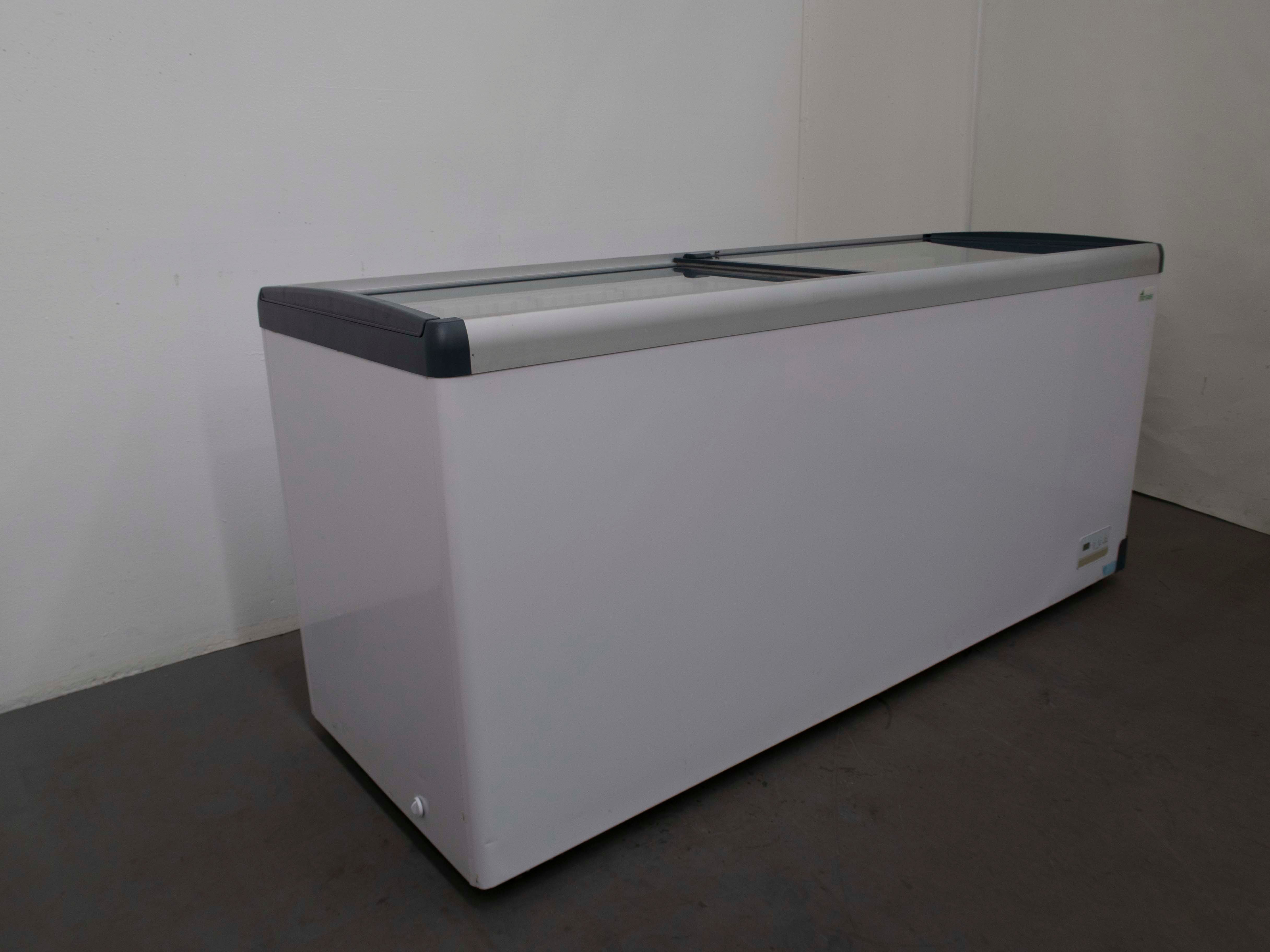 Thermaster WD586G Chest Freezer