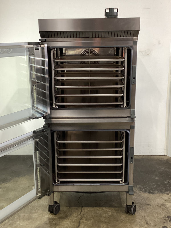 Unox XEFT-06EU-ETRV 2x Combi Ovens + Exhaust Hood