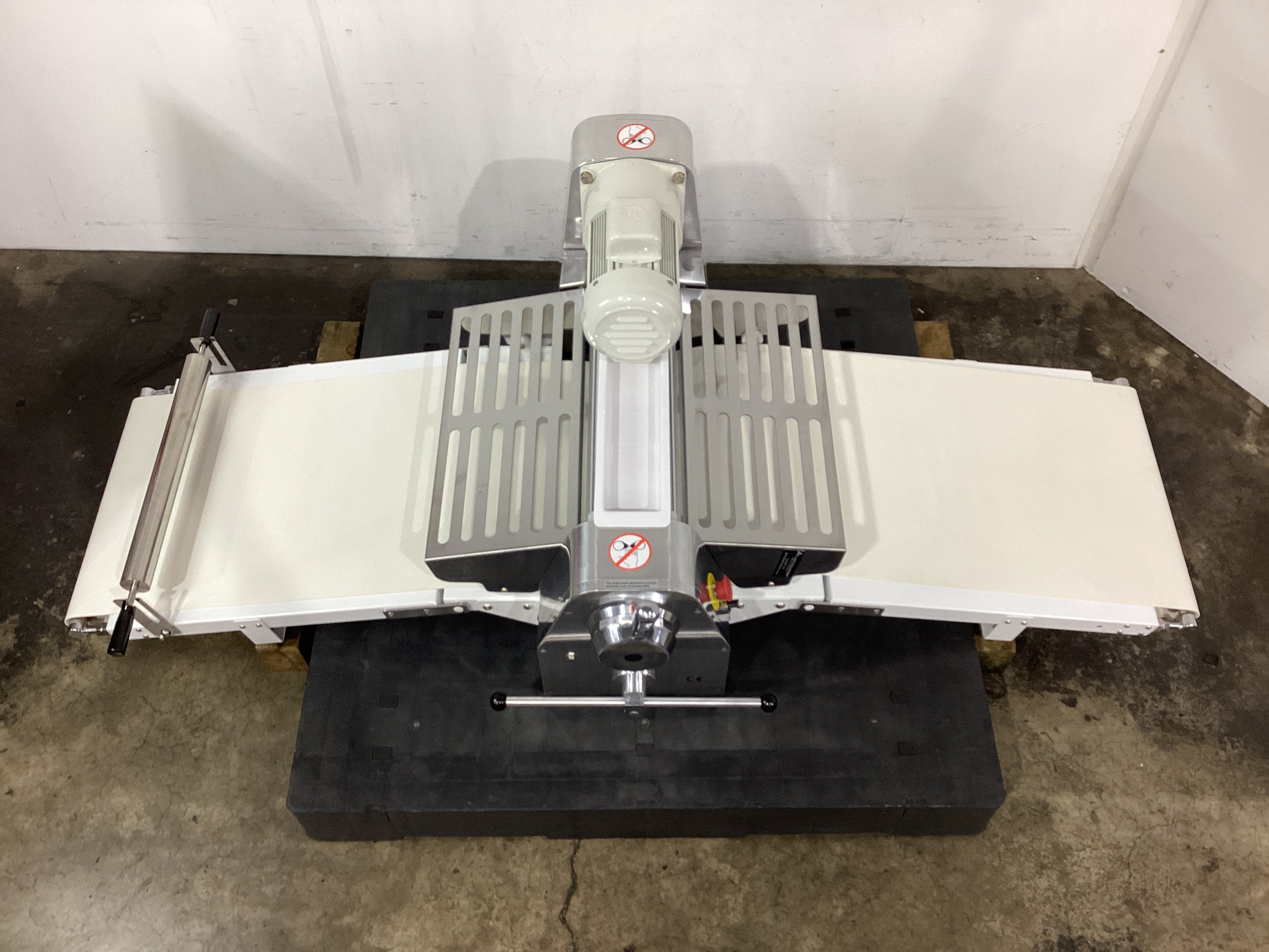 FED JDR-520B Pastry Sheeter