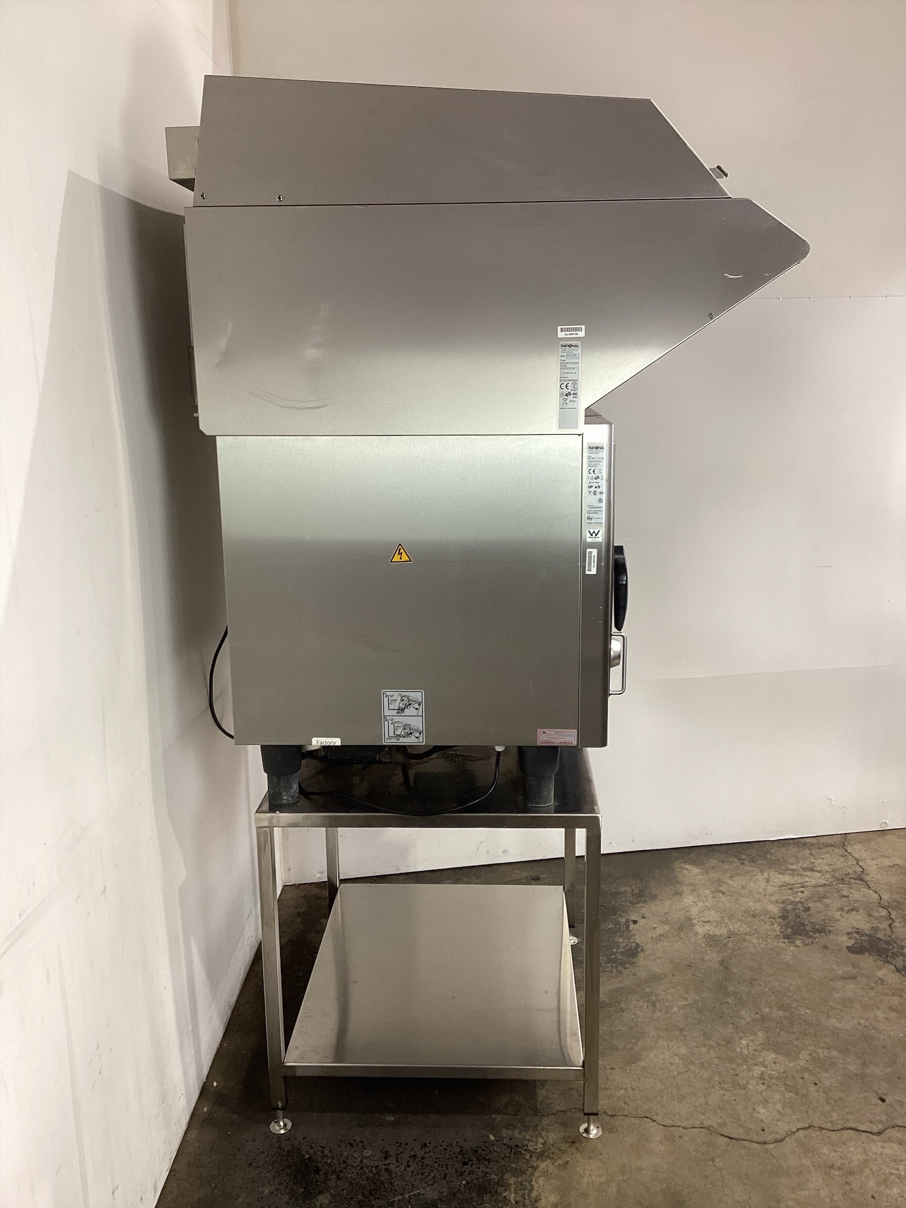 Rational SCCWE61 Combi Oven with Stand + Exhaust Hood