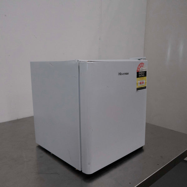 Hisense HRBF46 Under Bar Fridge