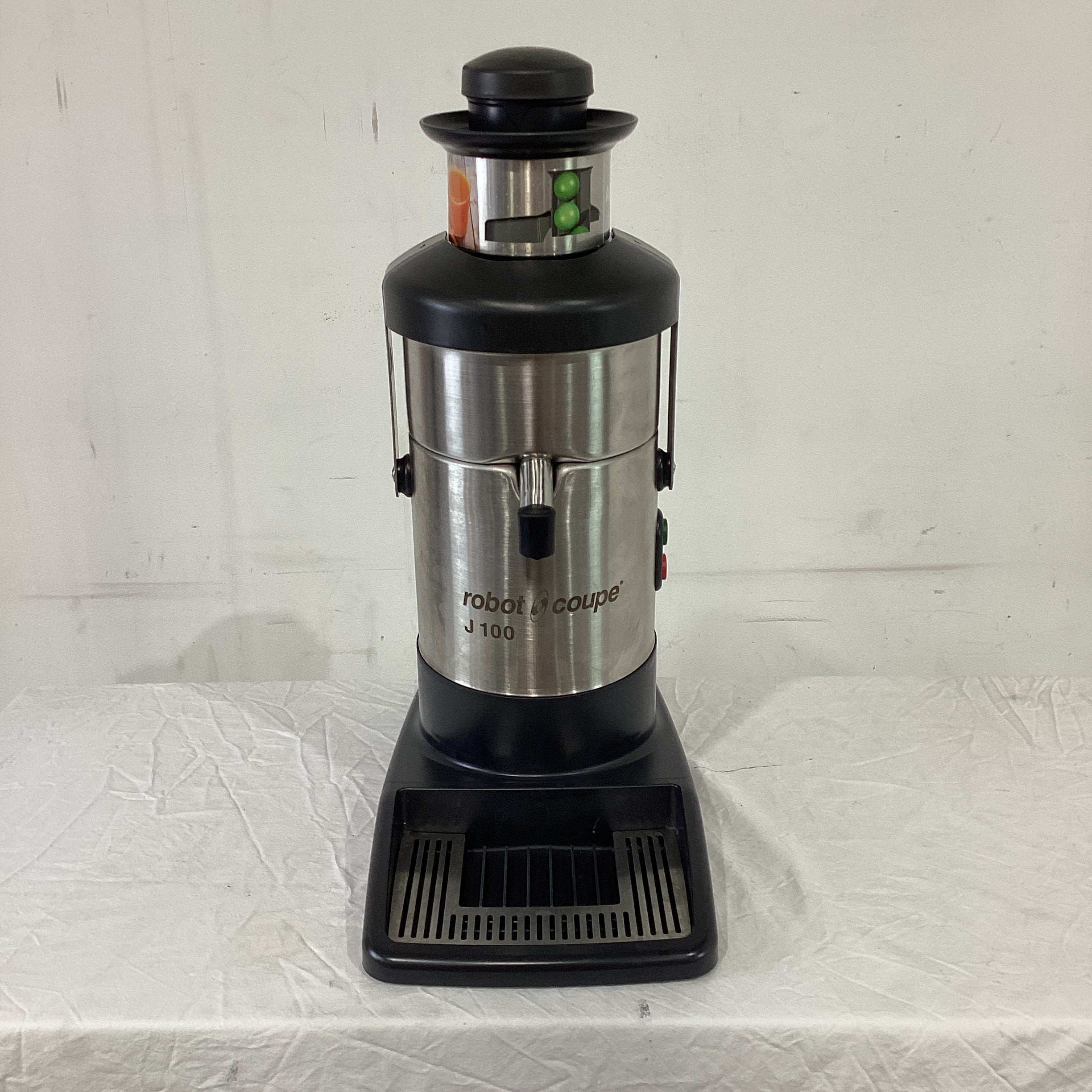 Robot Coupe J100 Centrifugal Juicer