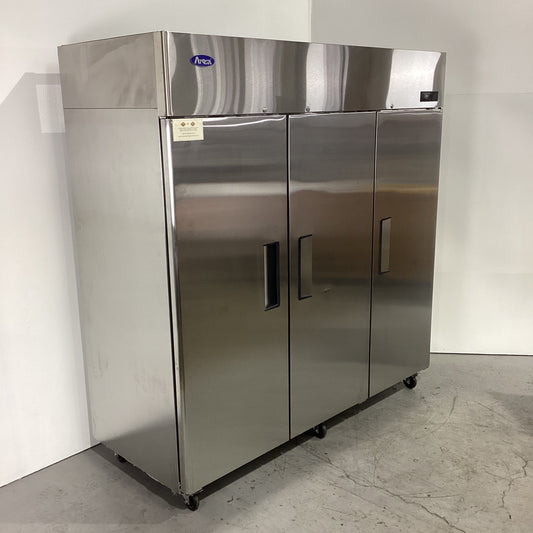 Atosa MBF8006GR Upright Fridge
