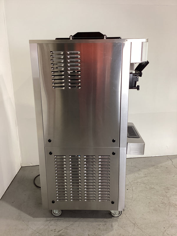 Spaceman 6250-C Soft Serve Machine