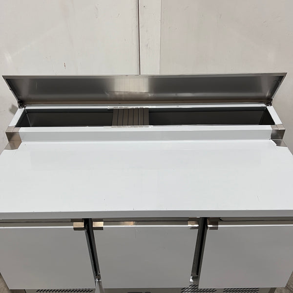 FED-X XGNS1300D Sandwich Prep Fridge