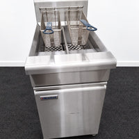 Waldorf FN8226G Fryer