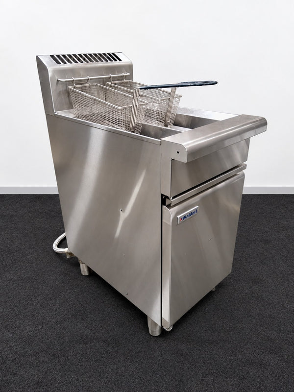 Waldorf FN8226G Fryer