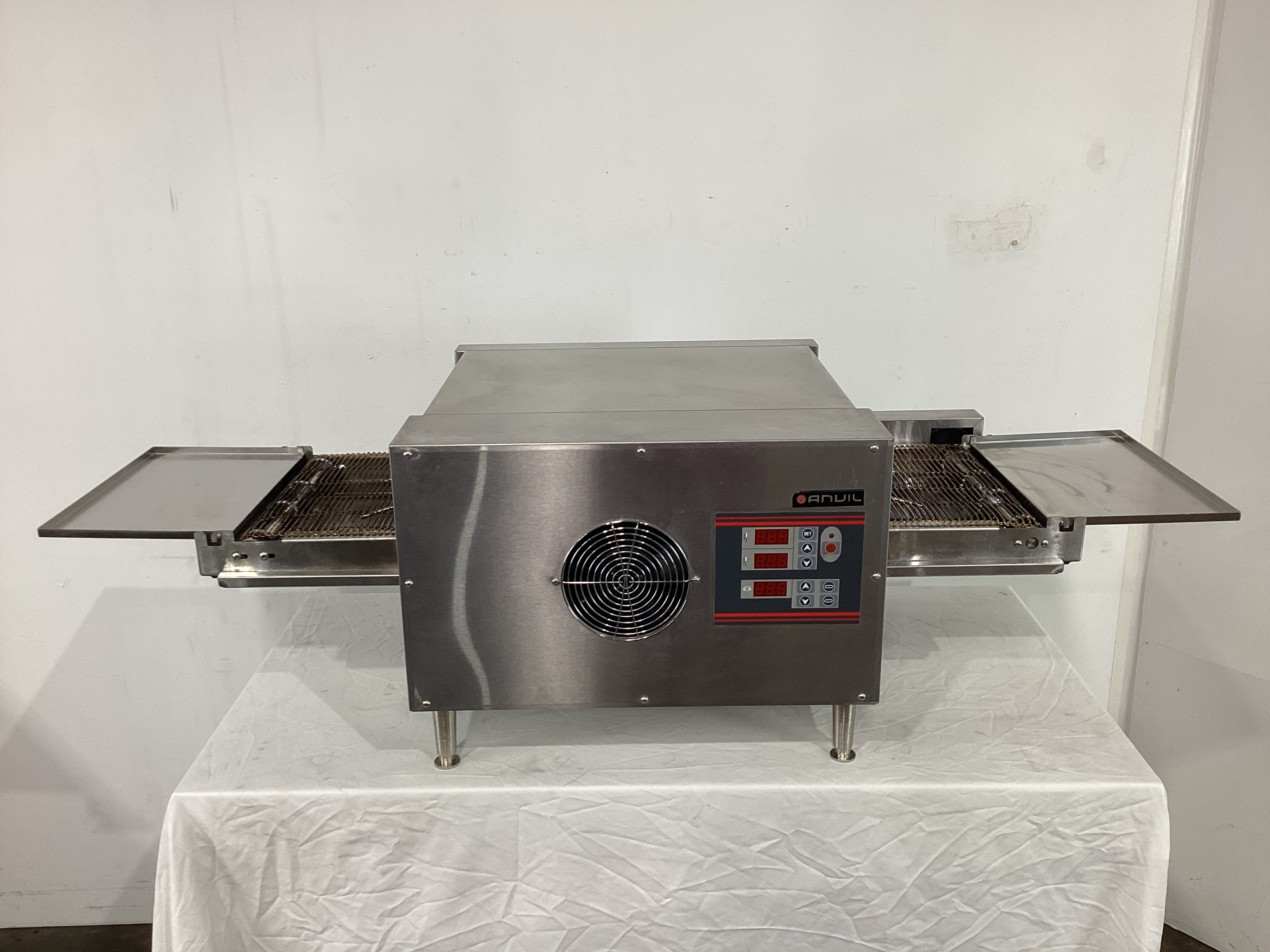 Anvil POK0004 Conveyor Pizza Oven
