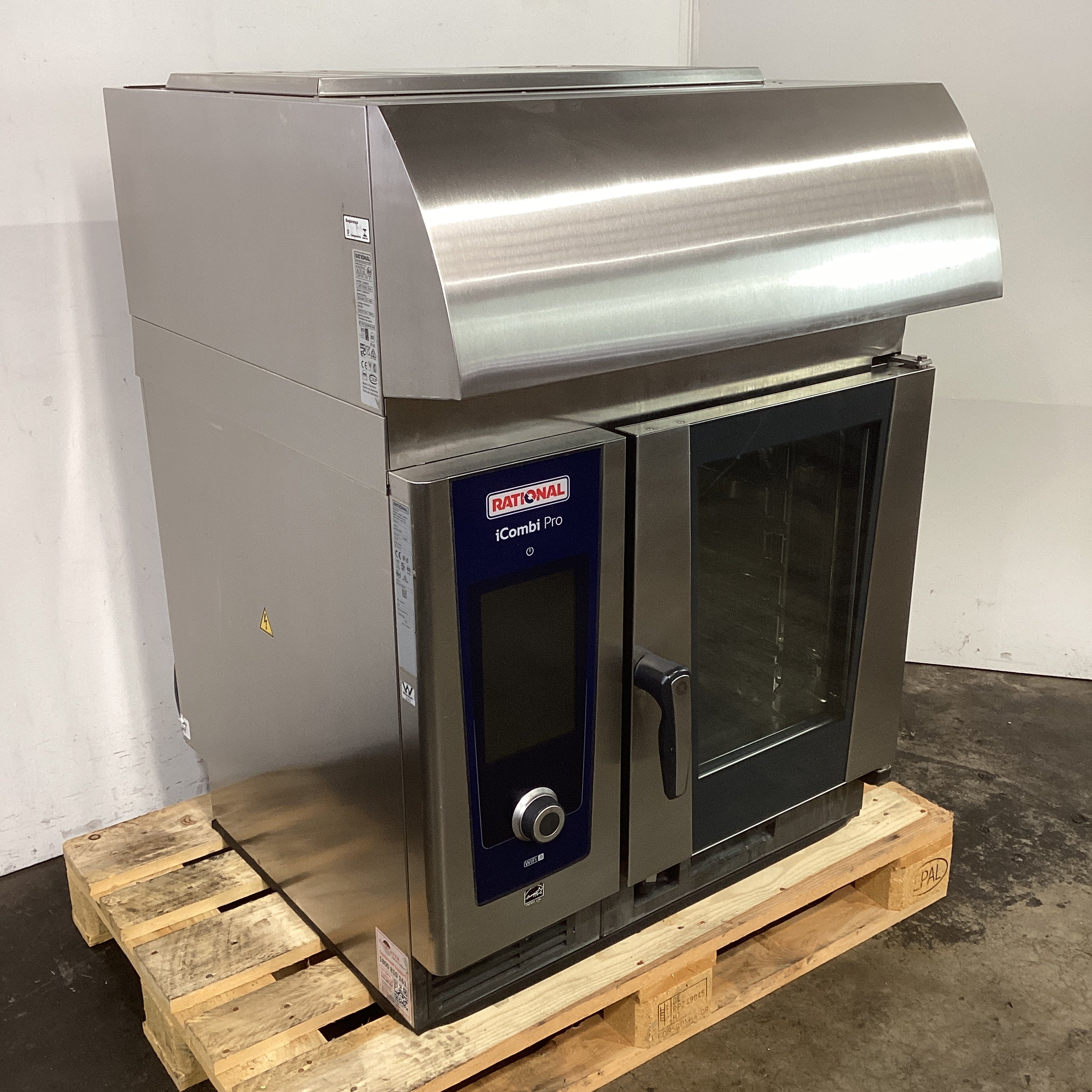 Rational LM100BE Combi Oven + LMZ100BE.DAA Exhaust Hood Canopy