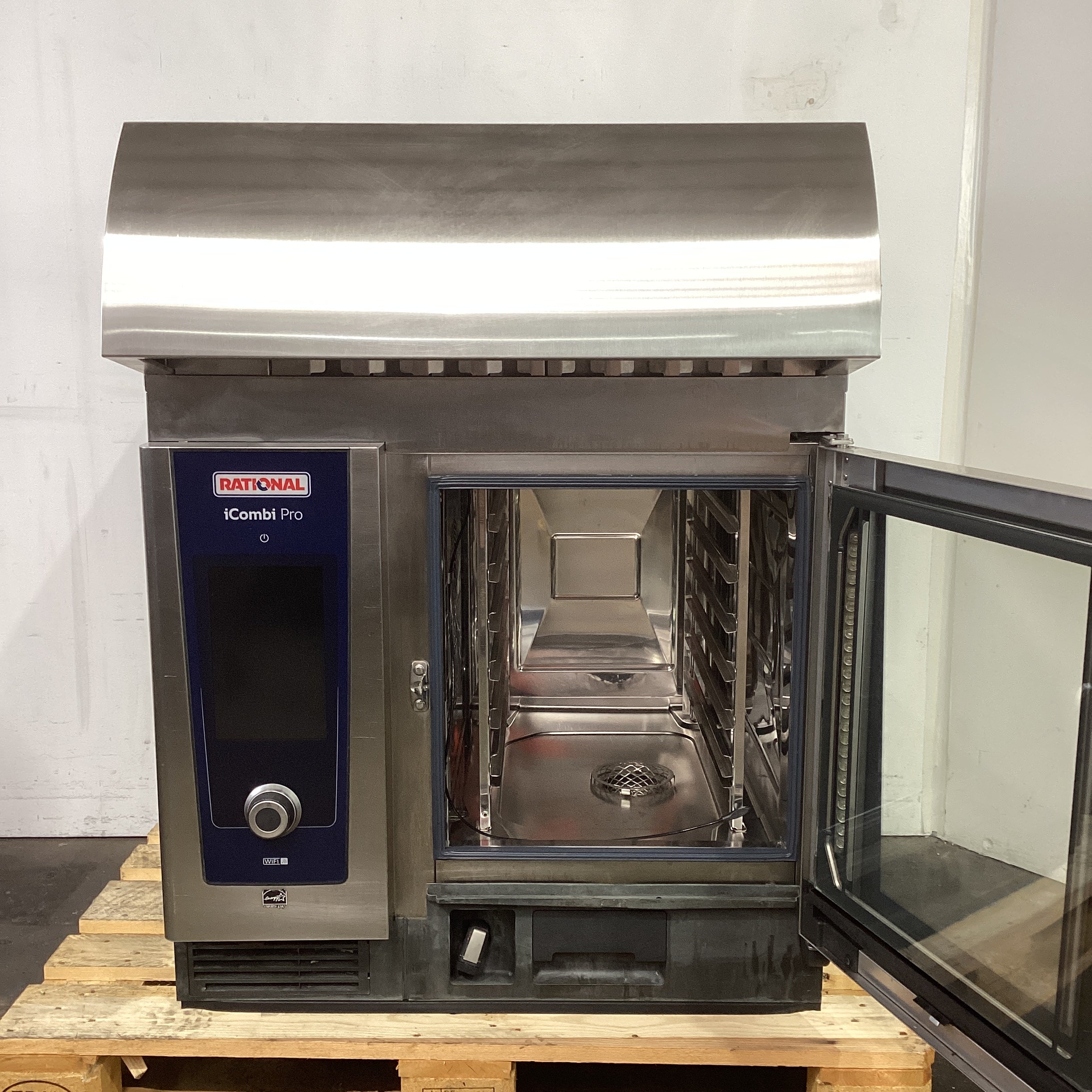 Rational LM100BE Combi Oven + LMZ100BE.DAA Exhaust Hood Canopy