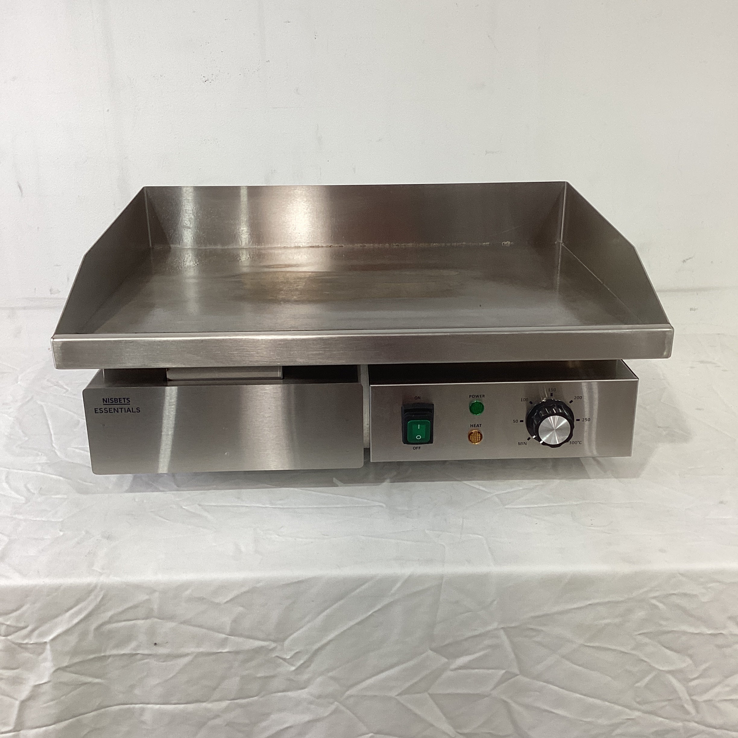 Nisbets DA397-A Countertop Griddle