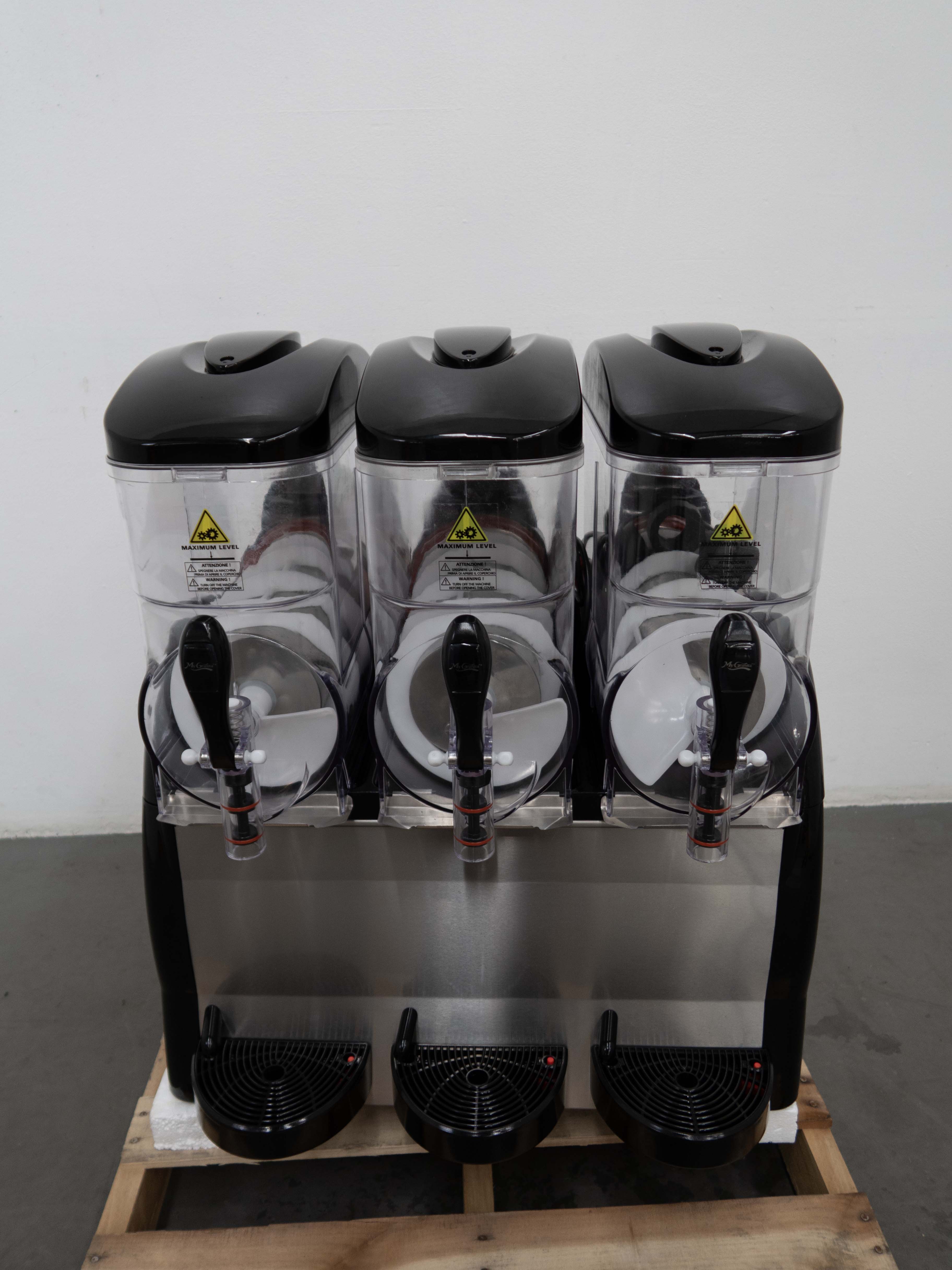 Fabigani FABIGANI-3S Triple Bowl Granita Slushie Machine