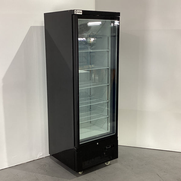 Saltas QNDA2625 Upright Display Freezer