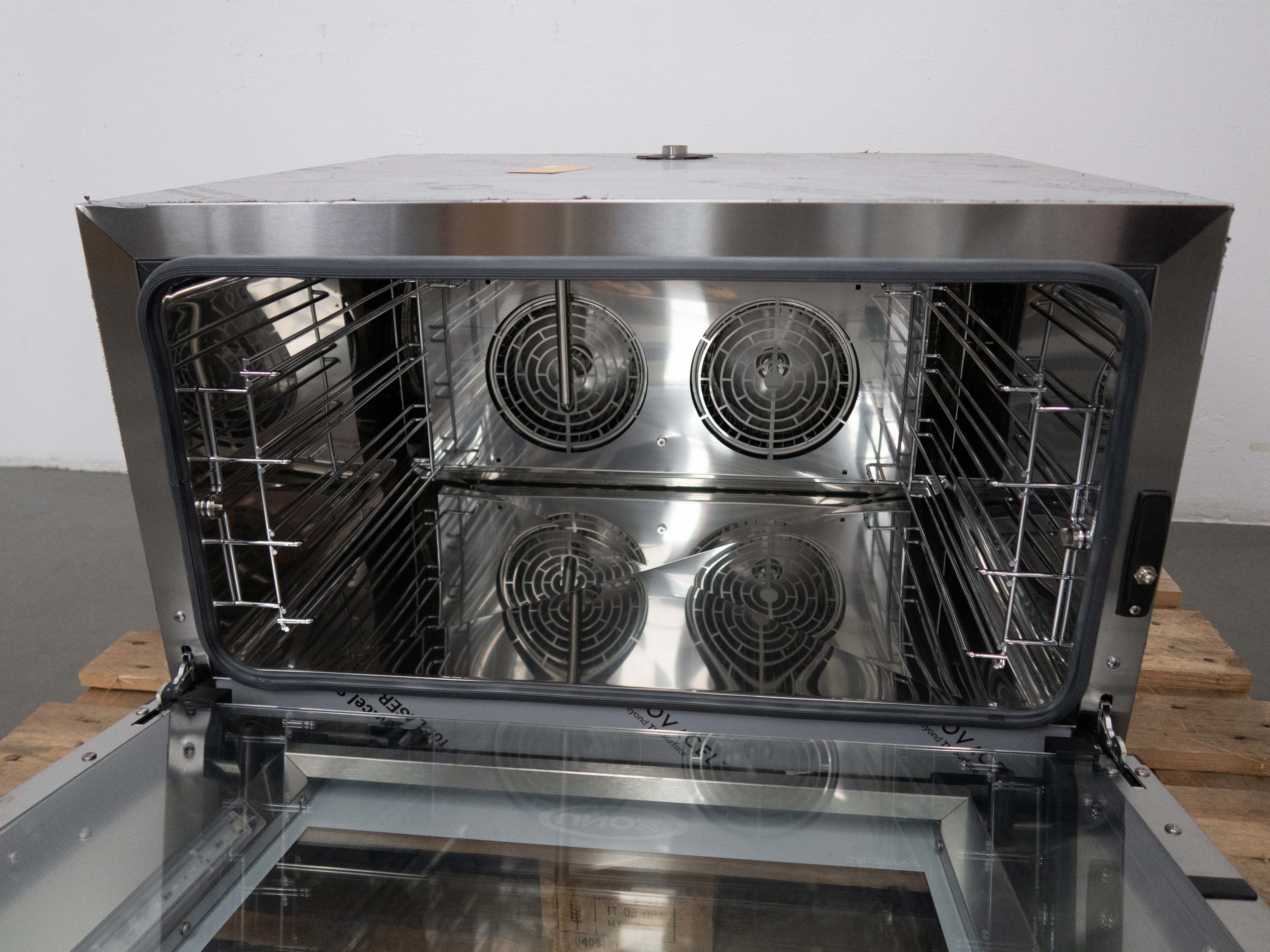 Unox XEFR-04EU-ELVD Convection Oven