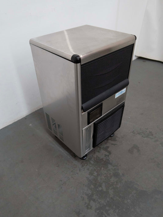 Blizzard SN-31A Ice Machine