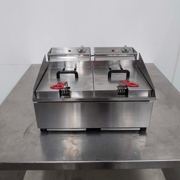 Woodson W.FRT50C Countertop Split Pan Fryer