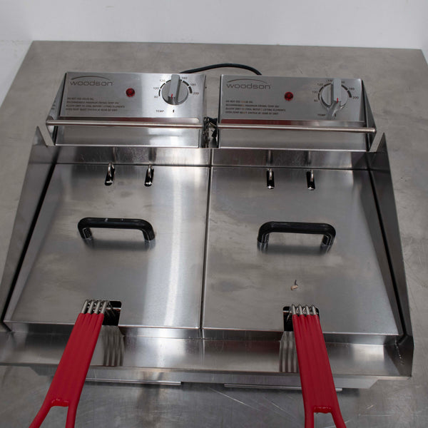 Woodson W.FRT50C Countertop Split Pan Fryer